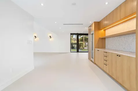 2791 NE 57th Court Fort Lauderdale FL 33308