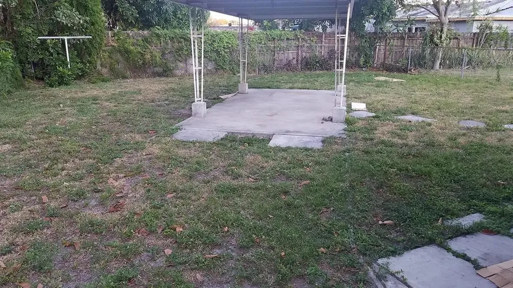1111 N 25th Avenue Hollywood FL 33020