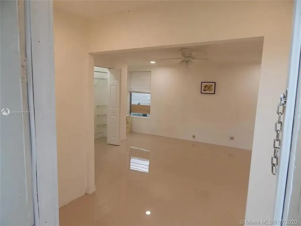 1111 N 25th Avenue Hollywood FL 33020