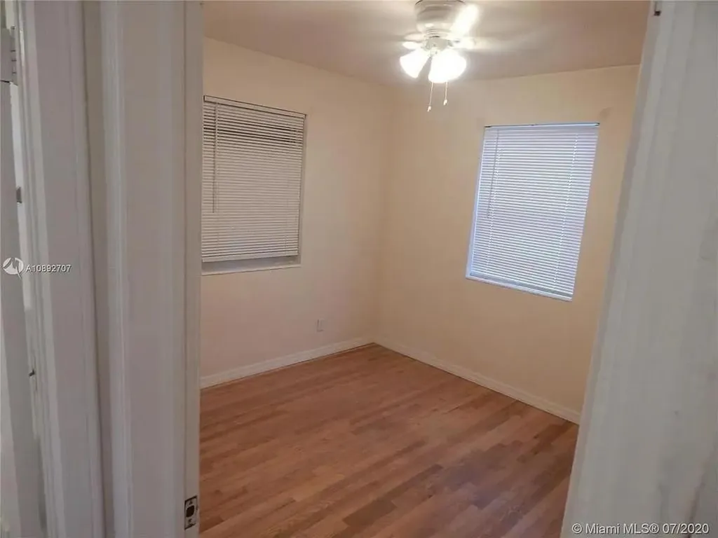 1111 N 25th Avenue Hollywood FL 33020