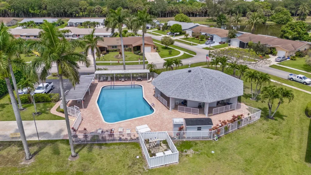 13491 Via Vesta Delray Beach FL 33484