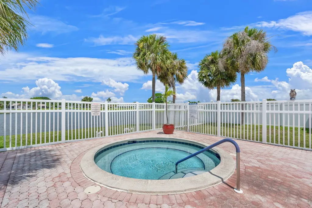 13491 Via Vesta Delray Beach FL 33484