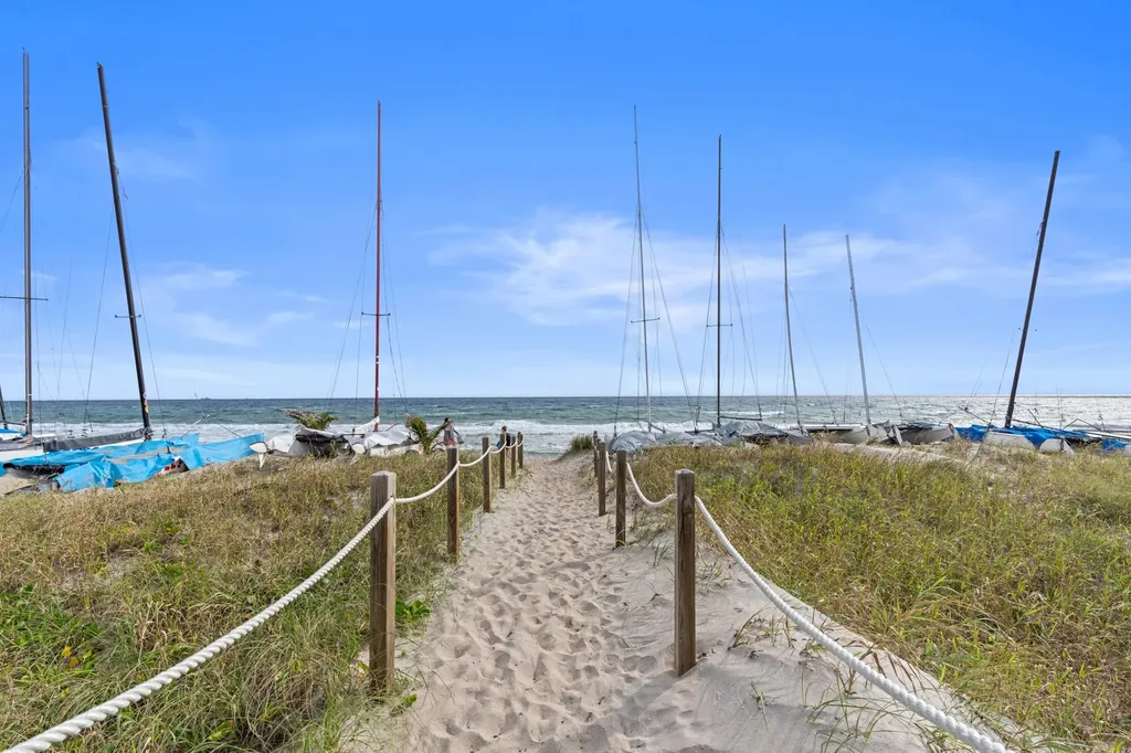 13491 Via Vesta Delray Beach FL 33484
