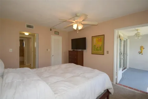 2161 NE 42nd Court Lighthouse Point FL 33064