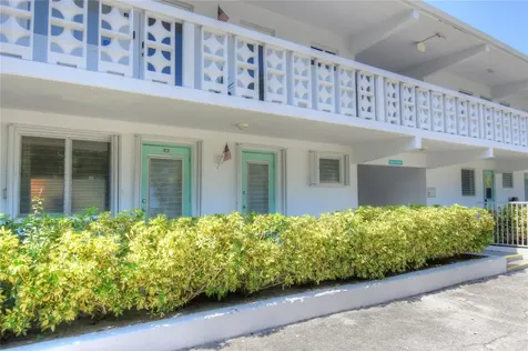 2161 NE 42nd Court Lighthouse Point FL 33064