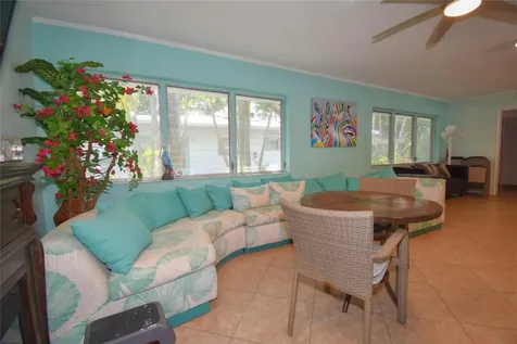2161 NE 42nd Court Lighthouse Point FL 33064