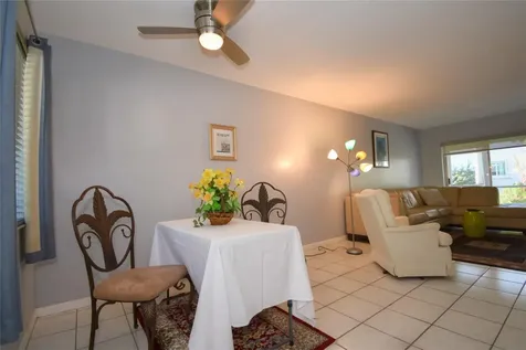 2161 NE 42nd Court Lighthouse Point FL 33064