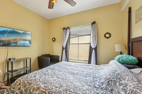 405 E Royal Cove Circle Davie FL 33325