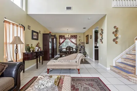 405 E Royal Cove Circle Davie FL 33325