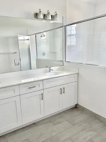 3016 King Palm Way Riviera Beach FL 33410