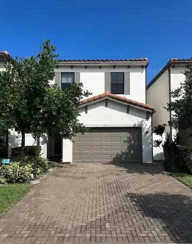 3016 King Palm Way Riviera Beach FL 33410
