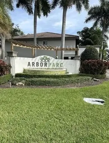 3016 King Palm Way Riviera Beach FL 33410