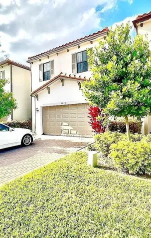 3016 King Palm Way Riviera Beach FL 33410