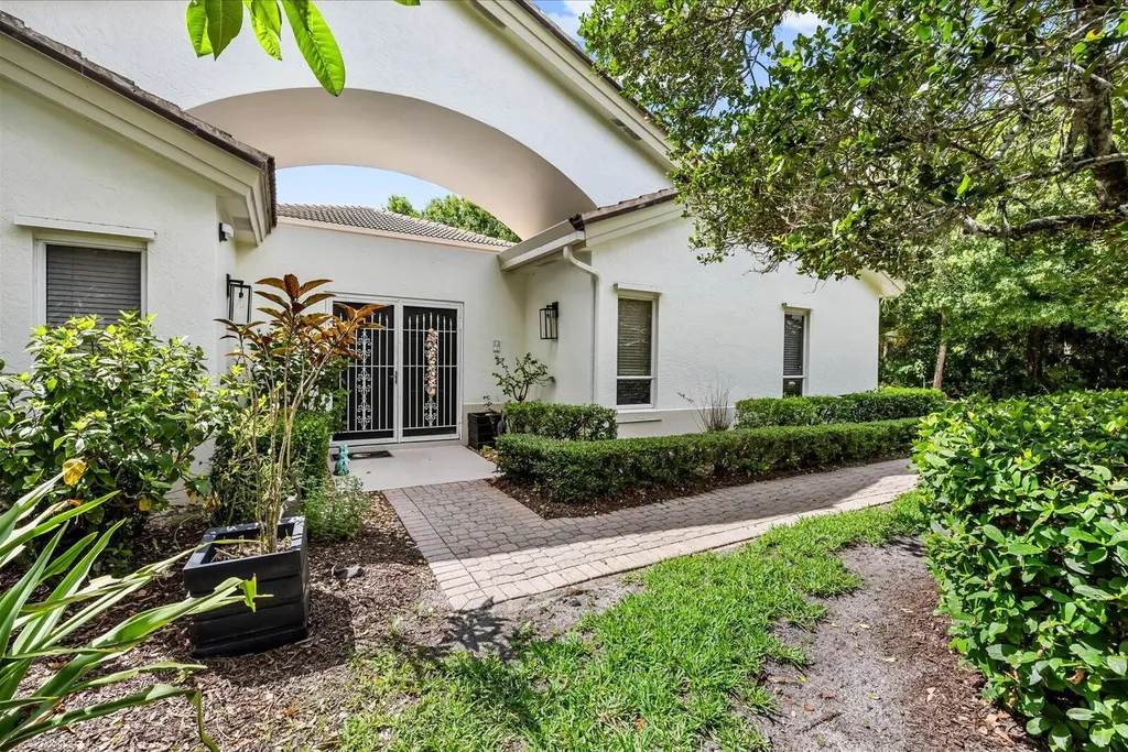 1515 NW Sawgrass Way Palm City FL 34990