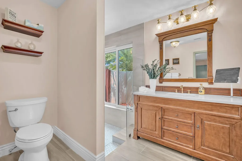 8235 NW 5th Street Coral Springs FL 33071