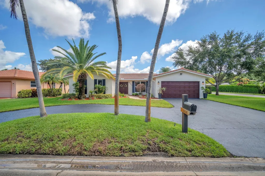 8235 NW 5th Street Coral Springs FL 33071