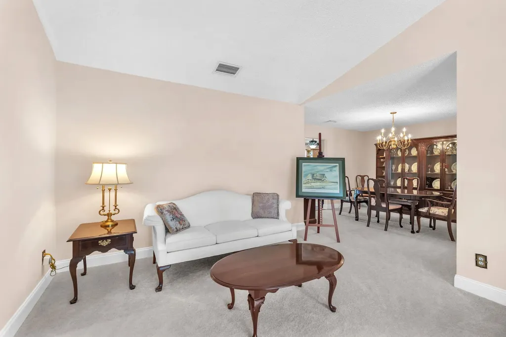 8235 NW 5th Street Coral Springs FL 33071