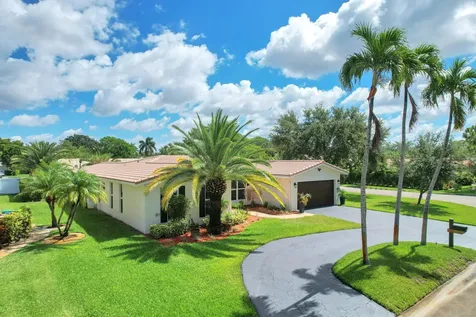 8235 NW 5th Street Coral Springs FL 33071