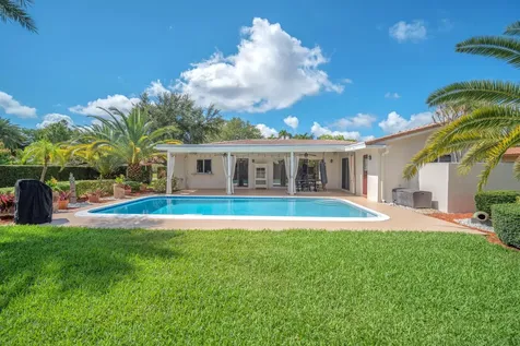 8235 NW 5th Street Coral Springs FL 33071