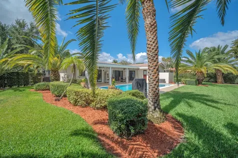 8235 NW 5th Street Coral Springs FL 33071