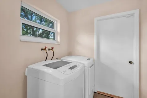 8235 NW 5th Street Coral Springs FL 33071