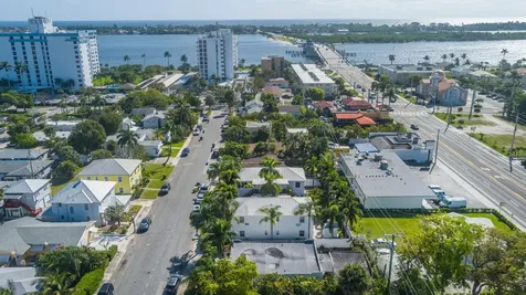 230 Conniston Road West Palm Beach FL 33405