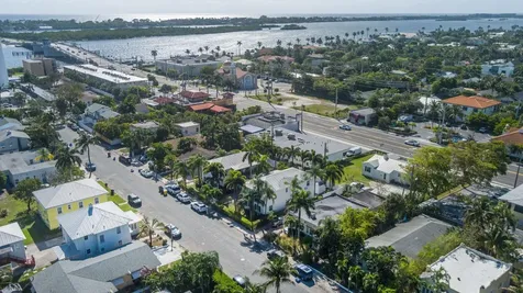 230 Conniston Road West Palm Beach FL 33405