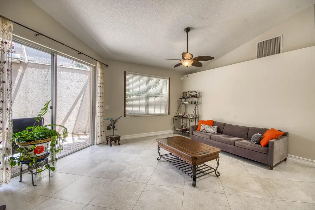 20 Via Aurelia Palm Beach Gardens FL 33418