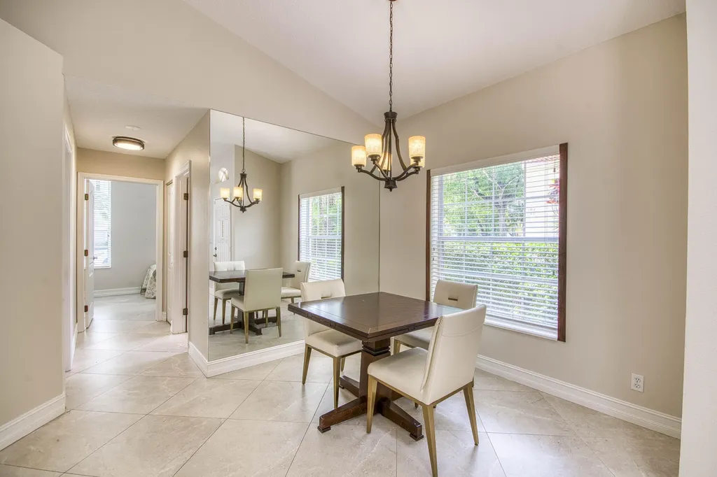20 Via Aurelia Palm Beach Gardens FL 33418