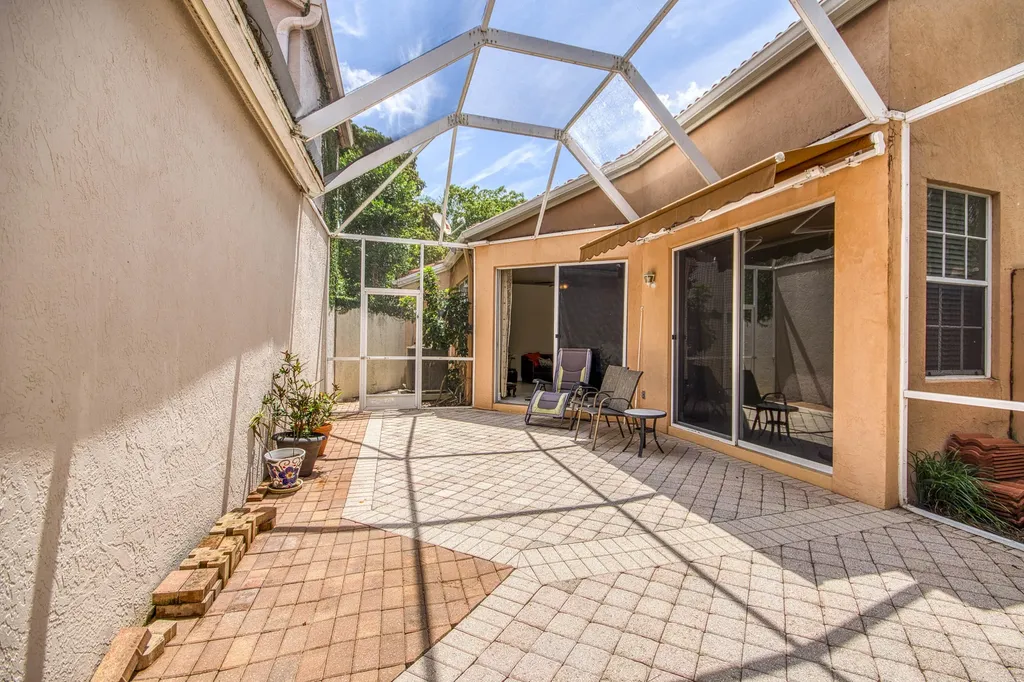 20 Via Aurelia Palm Beach Gardens FL 33418