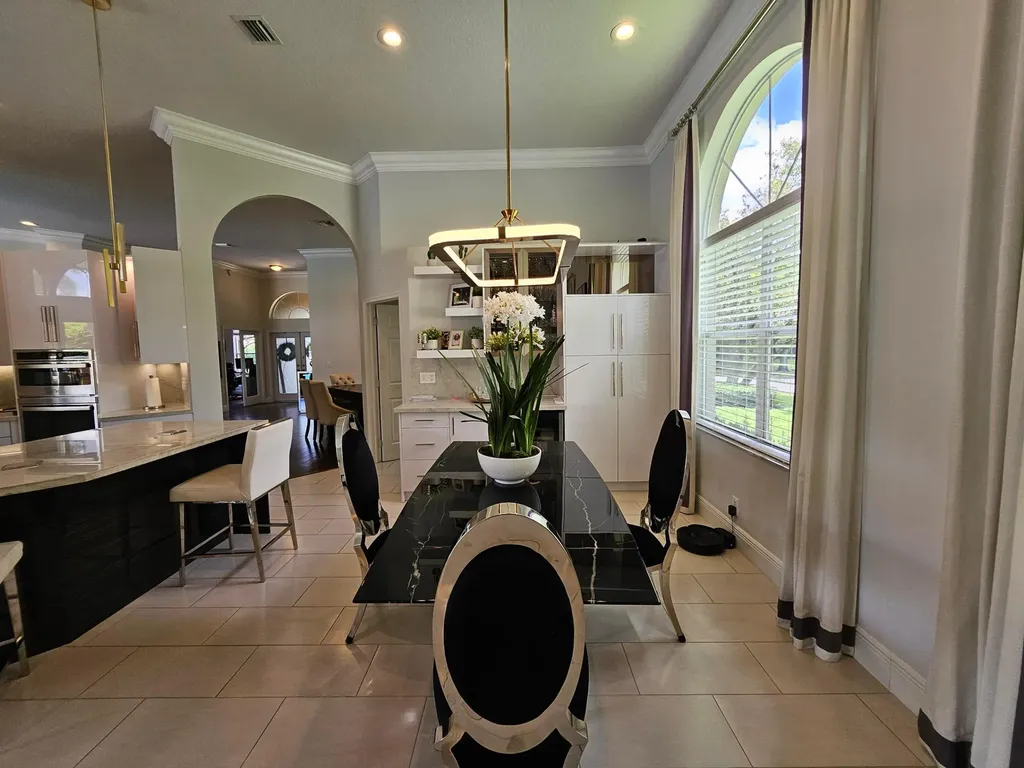 4915 NW 105th Drive Coral Springs FL 33076