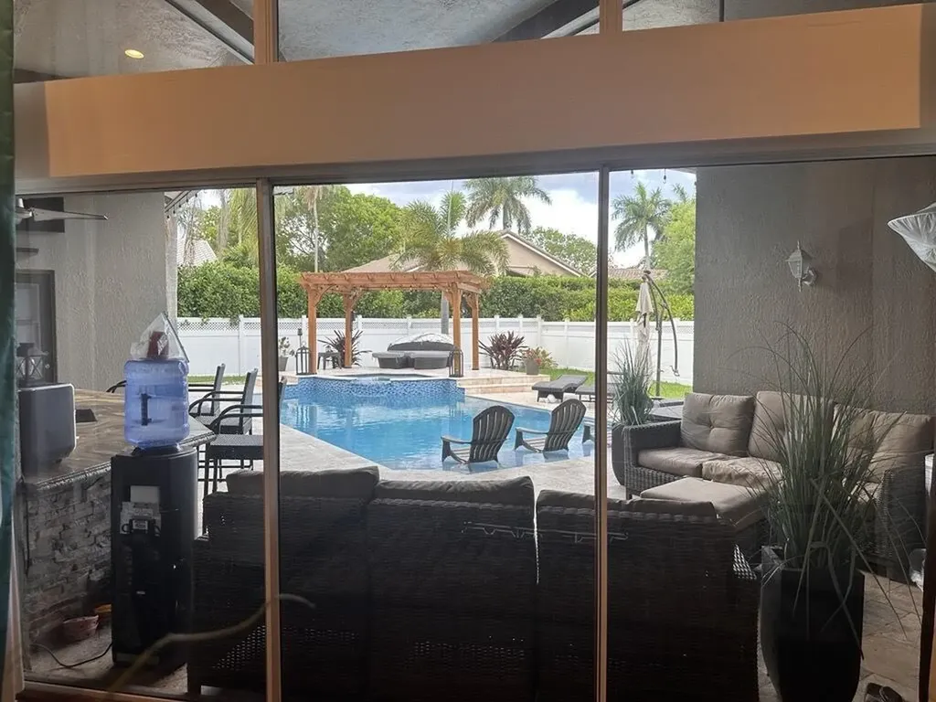 4915 NW 105th Drive Coral Springs FL 33076