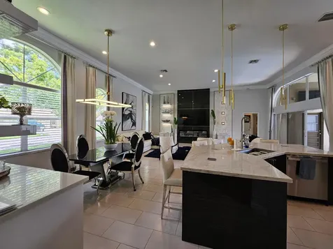 4915 NW 105th Drive Coral Springs FL 33076