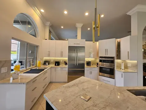 4915 NW 105th Drive Coral Springs FL 33076