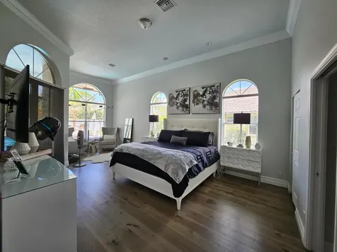 4915 NW 105th Drive Coral Springs FL 33076