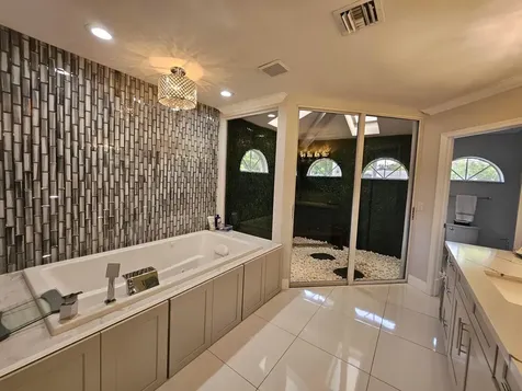 4915 NW 105th Drive Coral Springs FL 33076