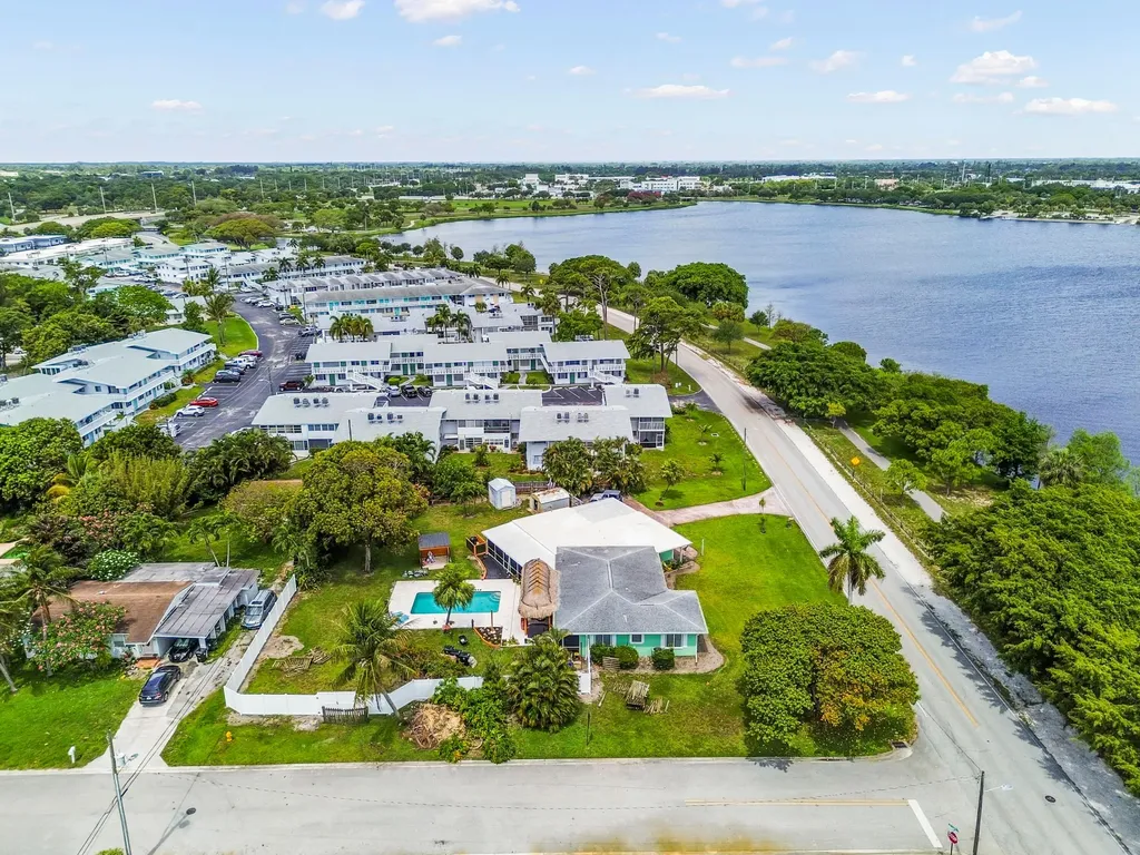 1950 Lake Osborne Drive Lake Worth Beach FL 33461