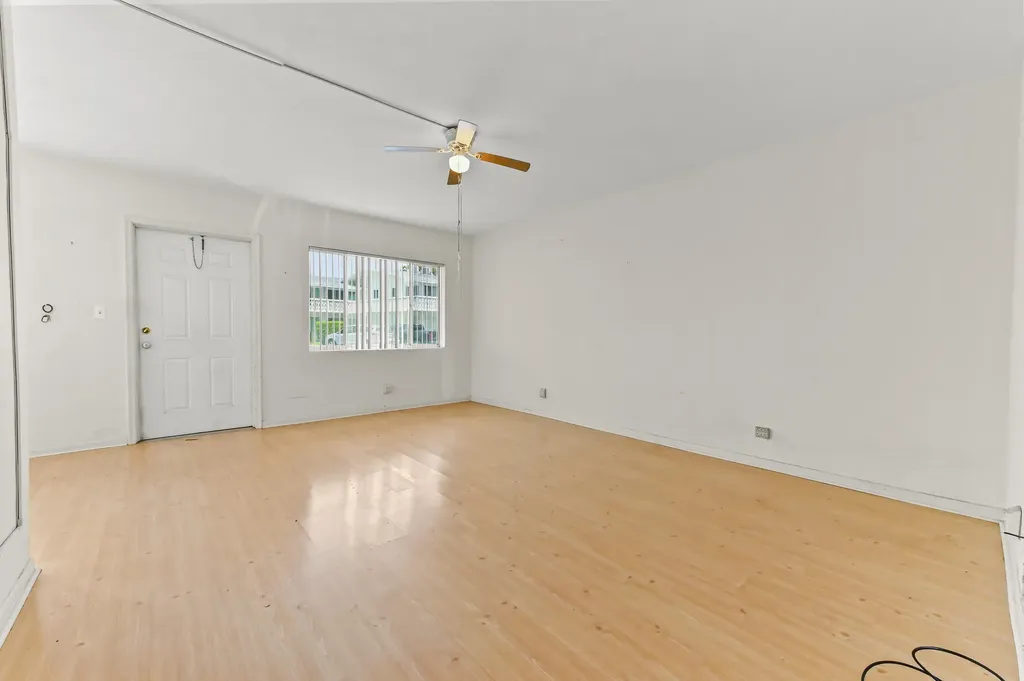 1950 Lake Osborne Drive Lake Worth Beach FL 33461