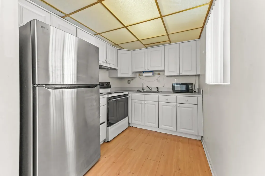 1950 Lake Osborne Drive Lake Worth Beach FL 33461