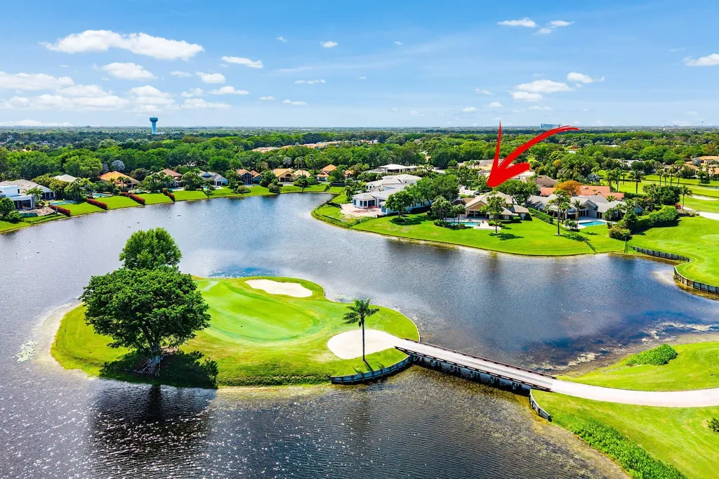 3566 Loire Lane Palm Beach Gardens FL 33410
