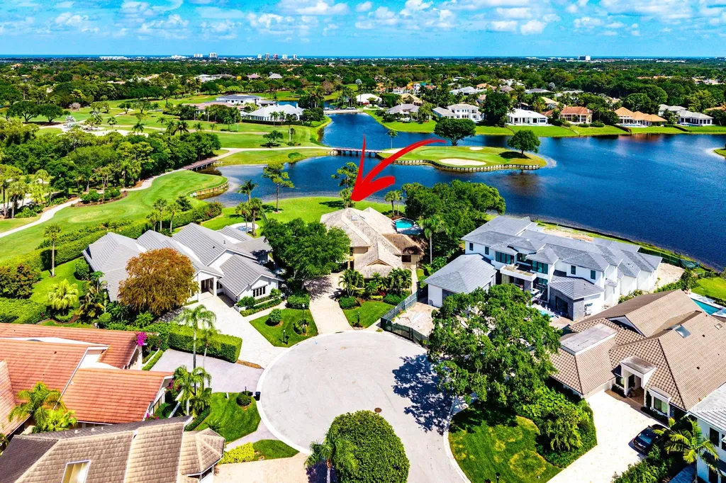 3566 Loire Lane Palm Beach Gardens FL 33410