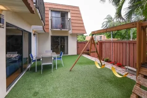 2903 SW 11th Place N Deerfield Beach FL 33442