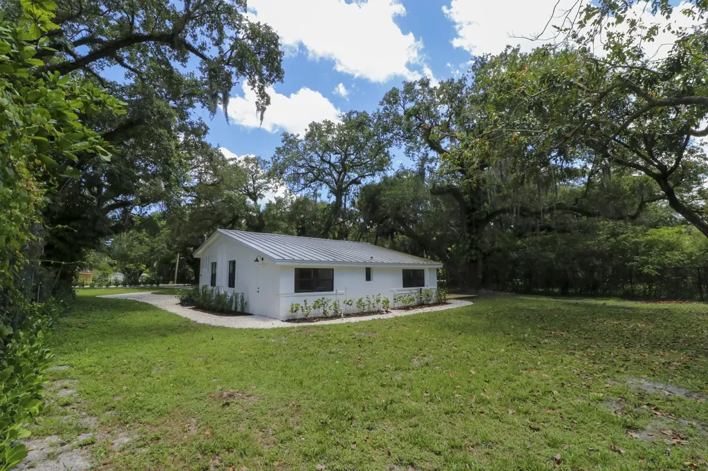 2101 Riverland Road Fort Lauderdale FL 33312