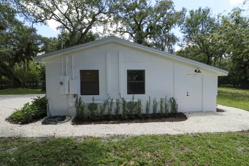 2101 Riverland Road Fort Lauderdale FL 33312