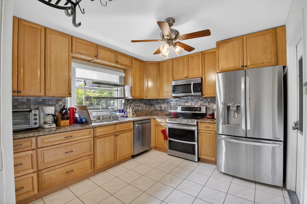 4335 Pear Tree Circle Boynton Beach FL 33436