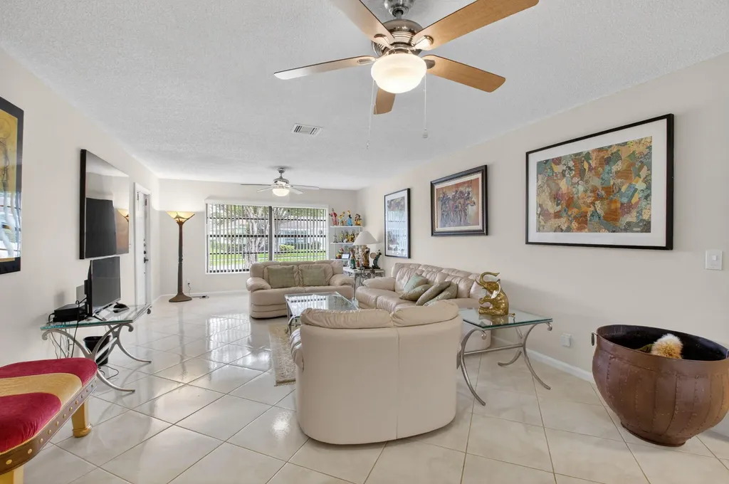 4335 Pear Tree Circle Boynton Beach FL 33436