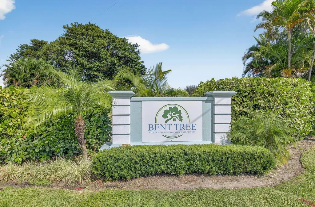 4335 Pear Tree Circle Boynton Beach FL 33436