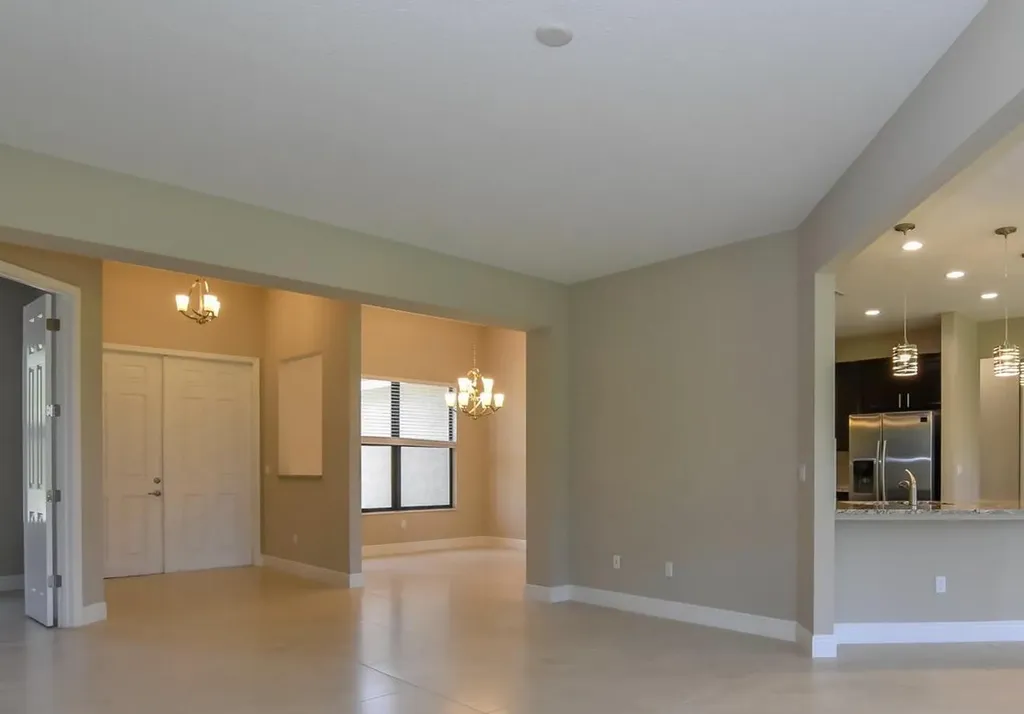 5831 NW Dooley Port St Lucie FL 34986