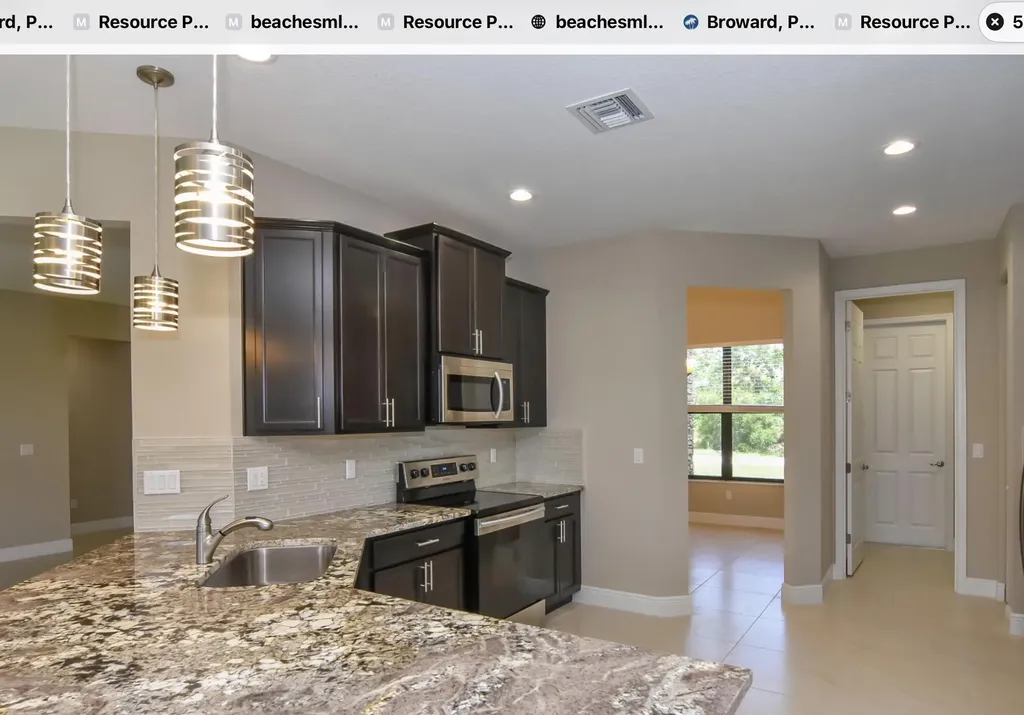 5831 NW Dooley Port St Lucie FL 34986