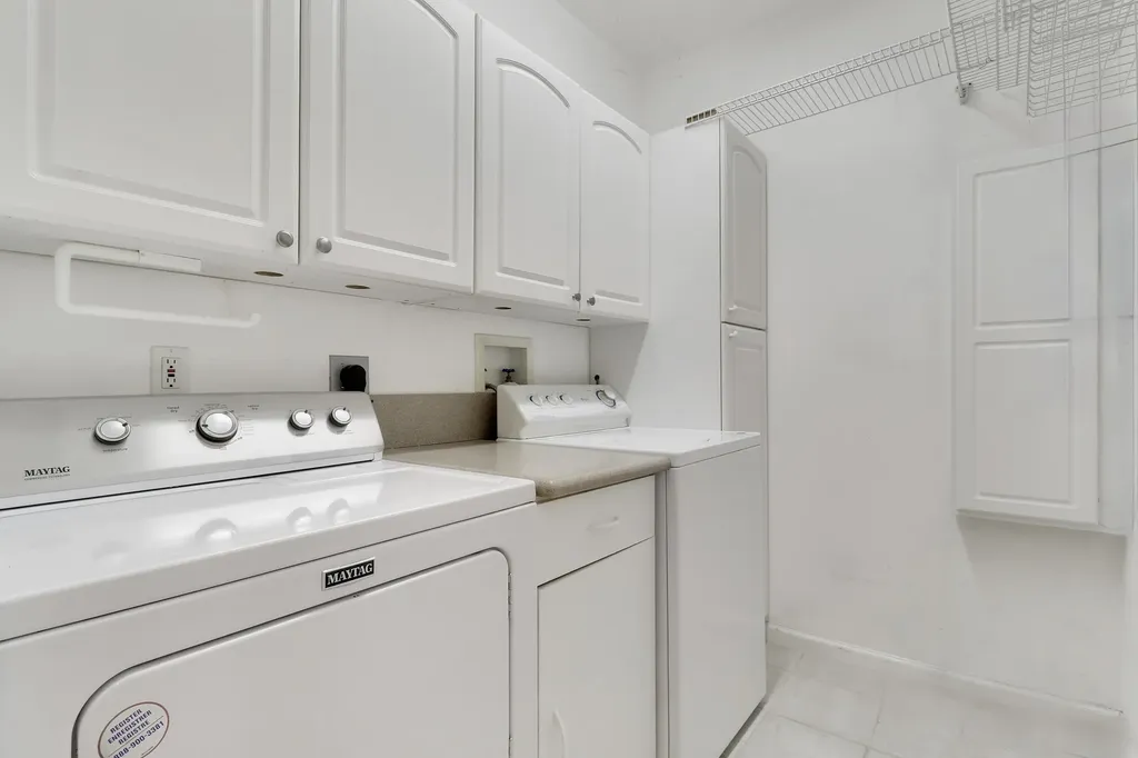 12 Grand Bay Circle Juno Beach FL 33408